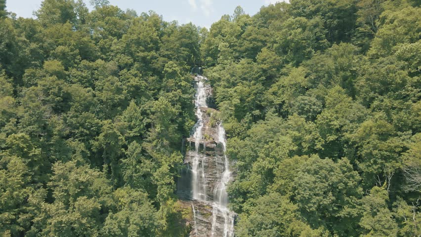 Stunning drone footage reveal of Amicalola Falls in Georgia