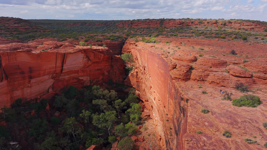 Kings Canyon Northern Territory - Drone Footage 25FPS