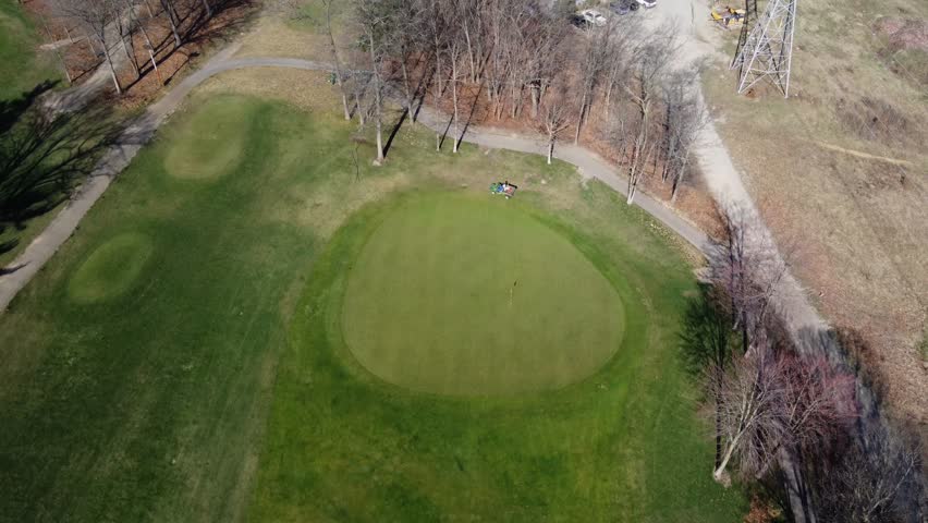 Spring's touch on golf retreat.