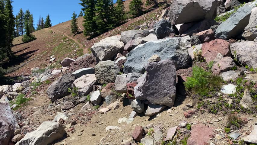 Scenic landscape of the hike to Union Peak in southern Oregon. Crater Lake National Park.