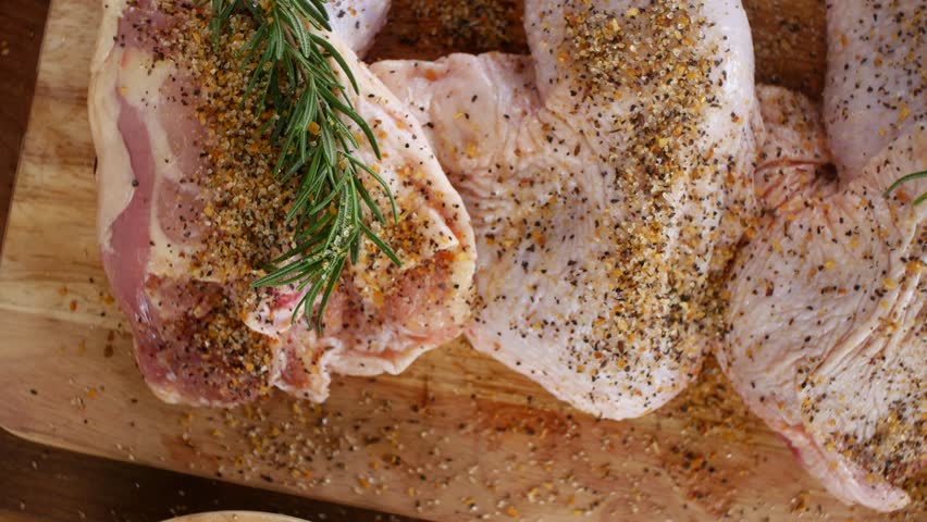 Sizzling Grilled Delight: Marinated Chicken Drumsticks with Spices