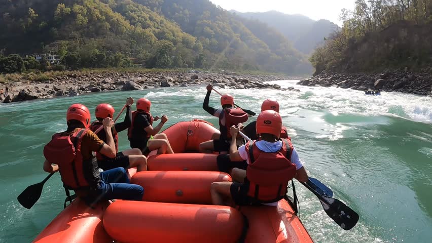 This video is perfect for adventure enthusiasts, travel enthusiasts, and anyone looking for an exhilarating escape. Whether you