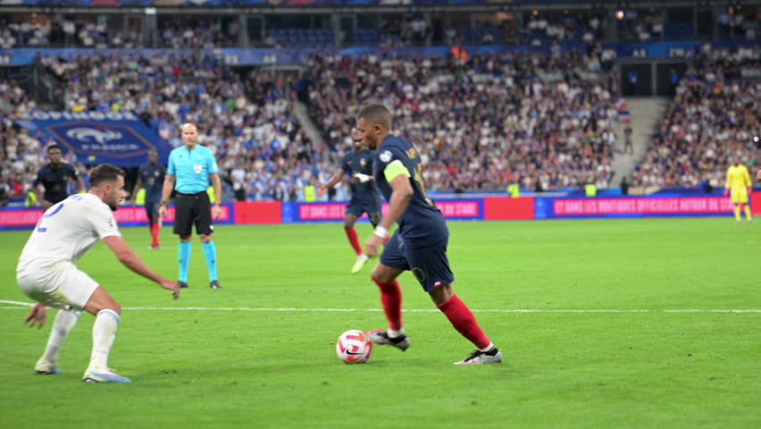 Football Match Videos: 4K and HD Video Clips for Download