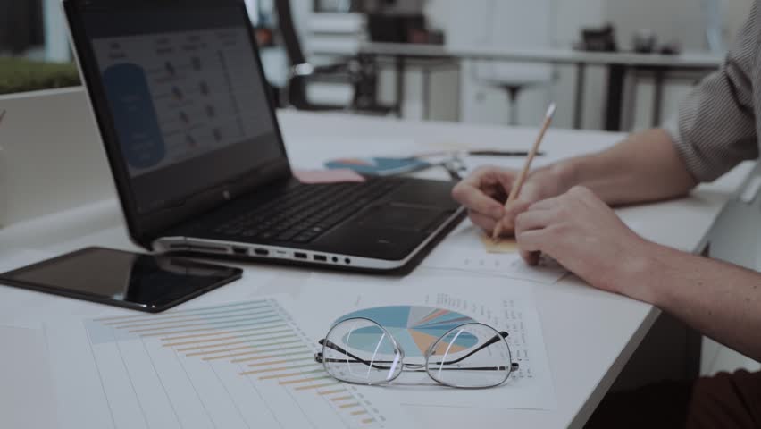 Assessment Bar Chart Pie Chart Statistics