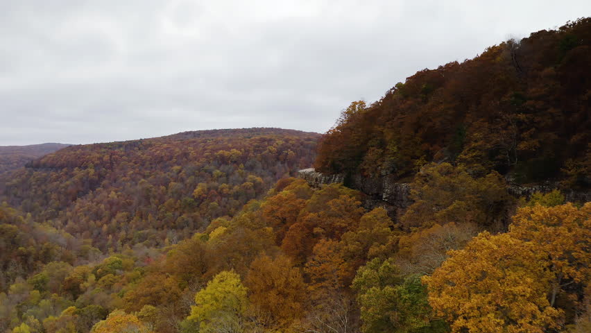 Sheer overhang cliffs on edge of Whitaker Point in Ozark National Forest Arkansas