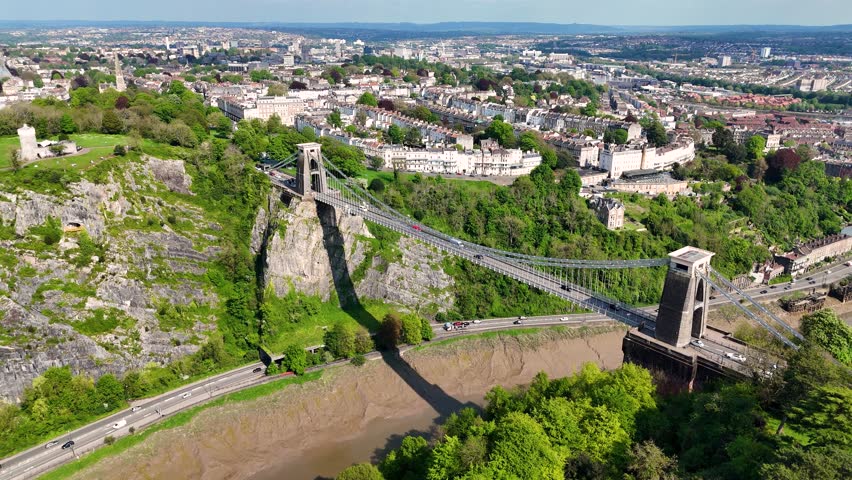 Orbiting Clifton Suspension Bridge in Bristol