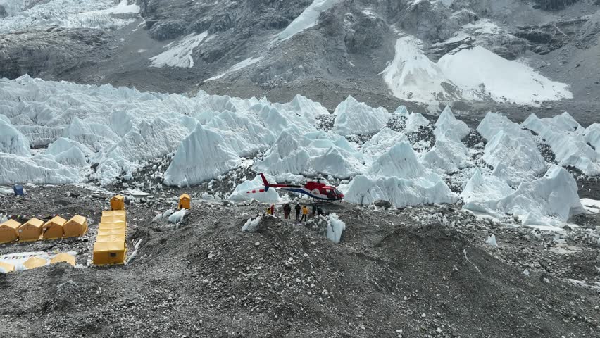 helicopter take off in Everest base camp