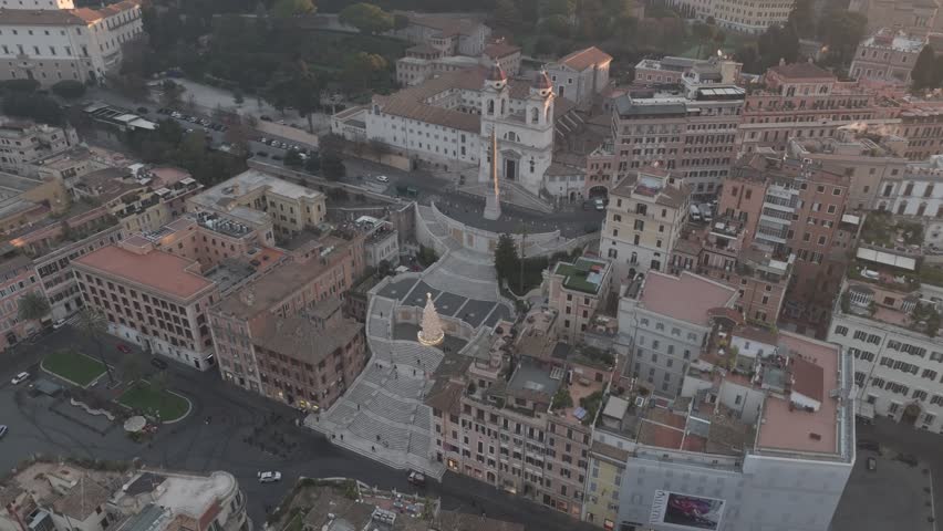 Orbit around spanish steps with Christmas tree