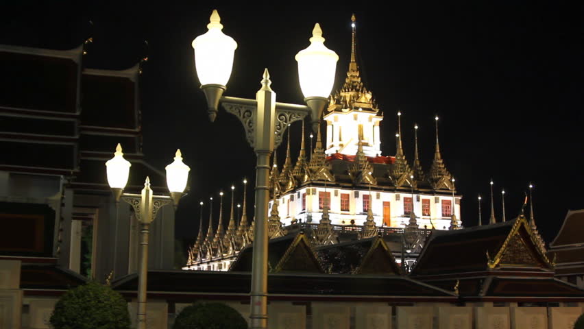 Palace In Bangkok Thailand reveal
