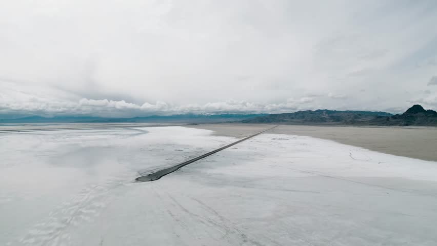 A flyover the beautiful Bonneville Salt Flats in  Utah with a DJI Mini 3 Pro drone.