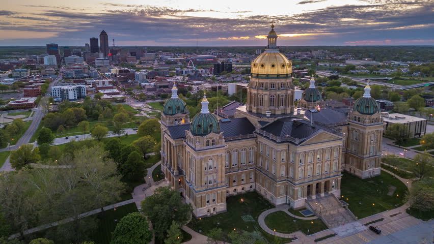 Des Moines, Iowa, USA at the Capitol Building