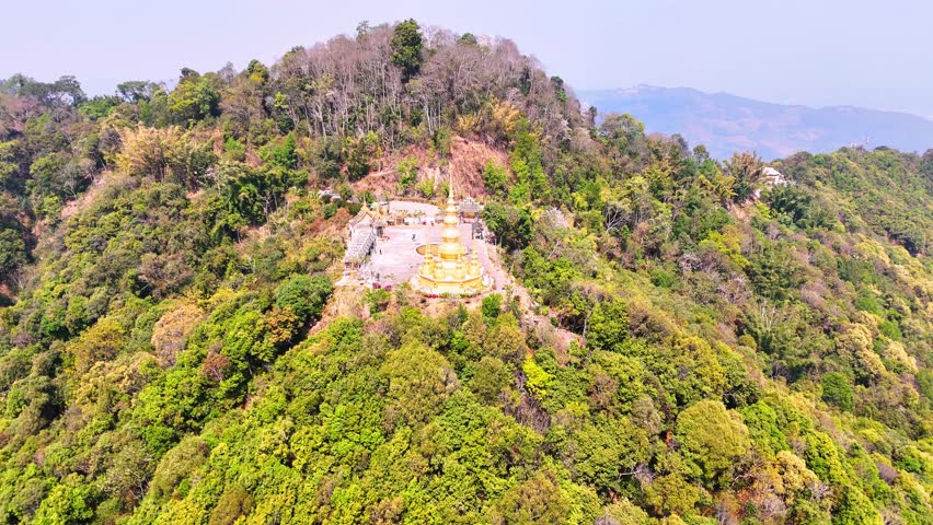 The view of the temple on Mount JINGMAI in Yunnan Province, China is so beautiful. Mount JINGMAI is also a famous mountain in China. 02