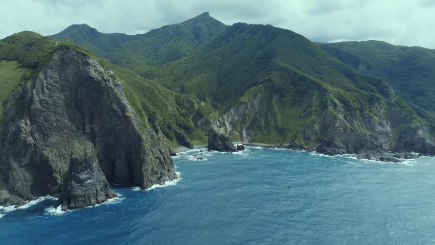 Explore Hokkaido’s beauty with drone footage. This video shows serene coastlines, rock formations, and sunsets. Ideal for nature lovers and travelers, it highlights Japan’s northern island from above.