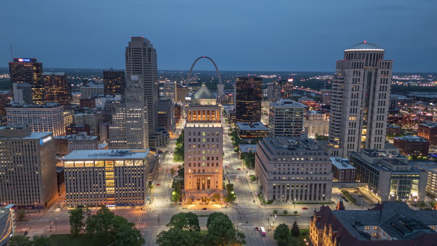 St. Louis, Missouri, USA downtown cityscape at twilight.
