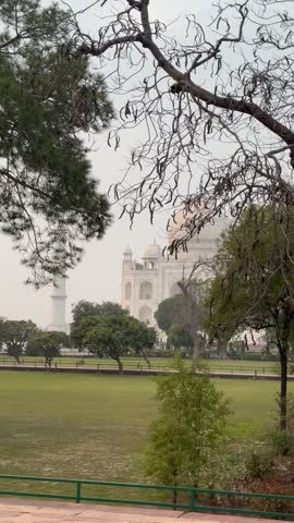 Taj Mahal - A monument of love 