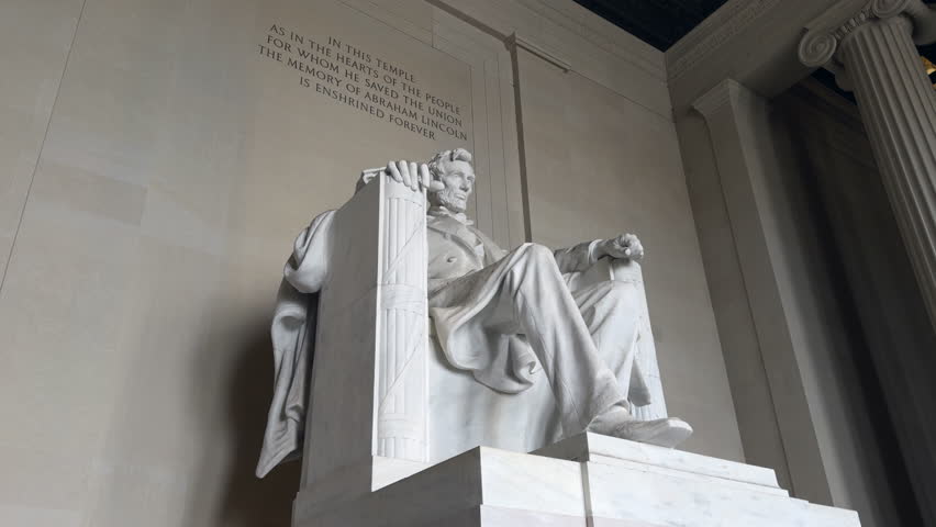 The Lincoln Memorial statue, with inscription in the background. The Lincoln Memorial, in Washington, is a U.S. national memorial that honors the 16th president of the United States, Abraham Lincoln.