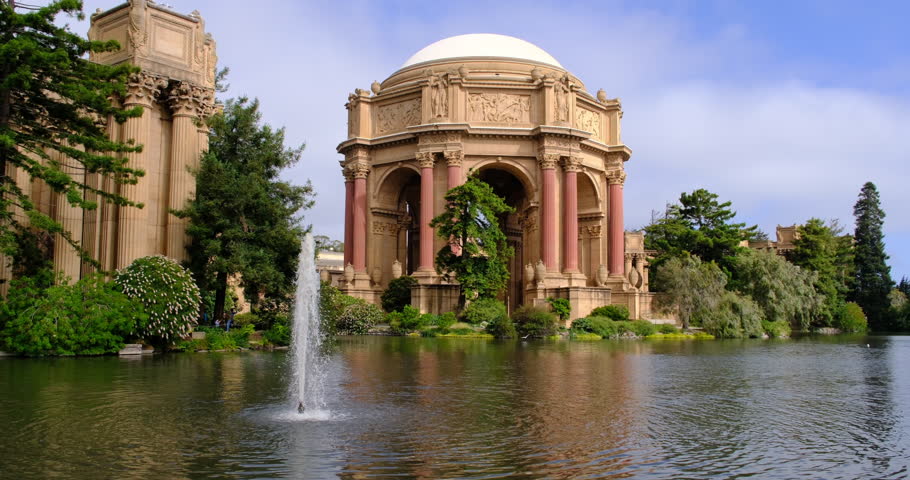 Palace of Fine Arts and fountain on lake. Travel destination in San Francisco, California, USA
