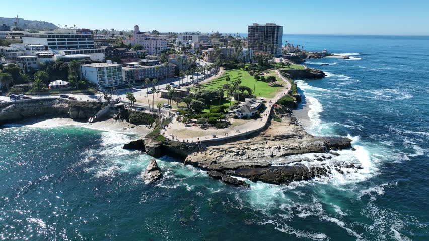 La Jolla Cove At San Diego California United States. Bird Eye View Of A Amazing Coastal Beach In The Summer Holiday. Paradise Island Skyline Peaceful Stunning. Peaceful Waterfront Shore.
