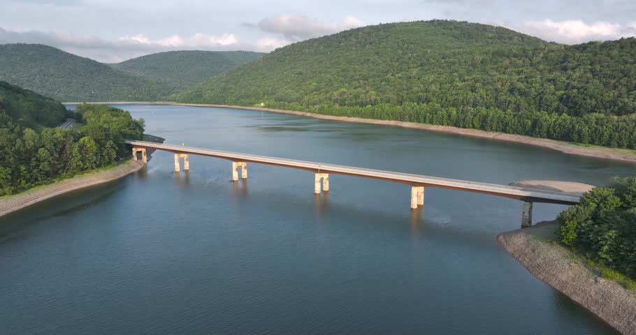 Summer aerial video of the Route 10 bridge over the Cannonsville Reservoir, Delaware County, NY, NYC DEP water supply	