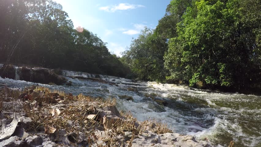 An HD of the  Cachoeira Barra Azul. Brasil