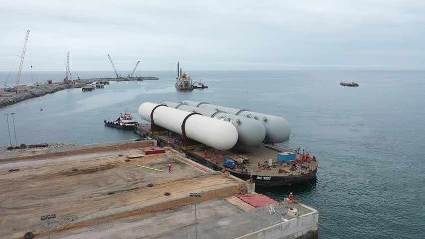 Gas containers in new por Angola Africa