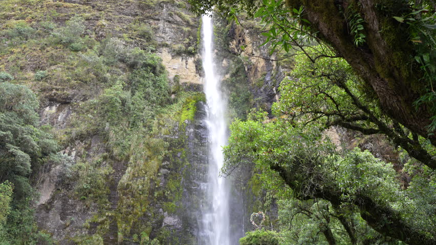 The highest waterfall in Cuenca, Ecuador