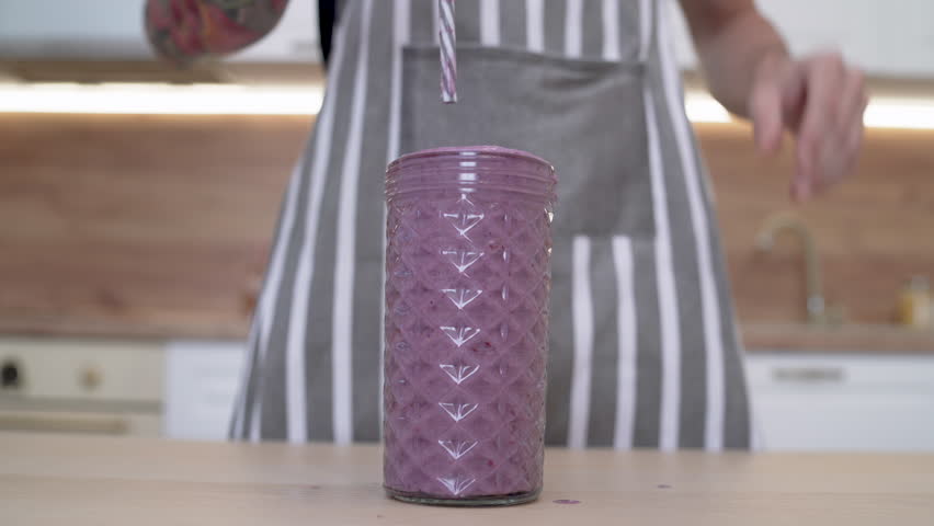 Crafting the Perfect Blackberry Banana Smoothie