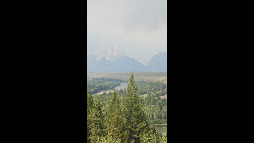 Vertical Snake River Overlook in Grand Teton National Park