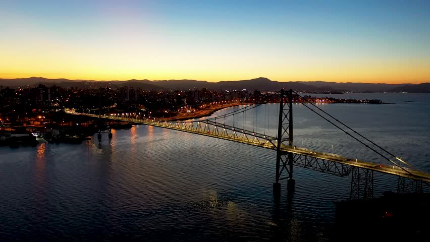 Sunset Elevated Road At Florianopolis Santa Catarina Brazil. Bridge Showcasing The Traffic Flowing Across In The City. Sunset Clouds Sky Downtown Cityscape. Sunset Downtown Illumination.