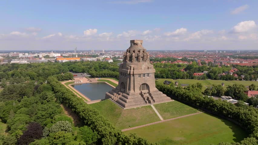
Monument to the Battle of the Nations in Leipzig | Leipziger Völkerschlachtdenkmal