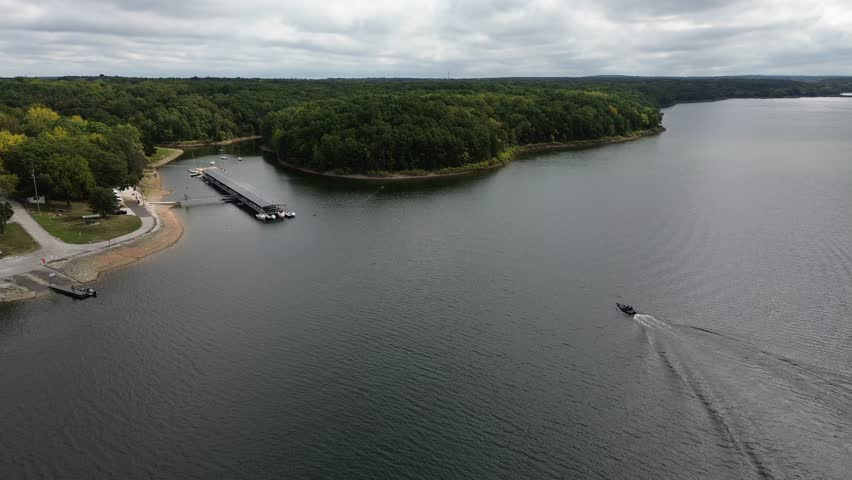 Fellows Lake, located in Springfield, Missouri, is a serene and picturesque reservoir nestled in the Ozarks. Surrounded by lush forests and rolling hills, the lake offers a stunning natural backdrop.