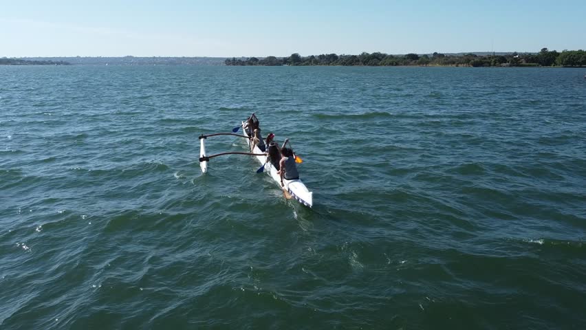 Hawaiian canoe Imua on Lake Paranoá in Brasília.