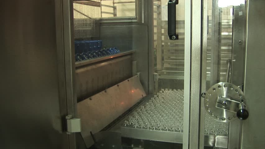 Automated production of medicines. Filling drug vials
