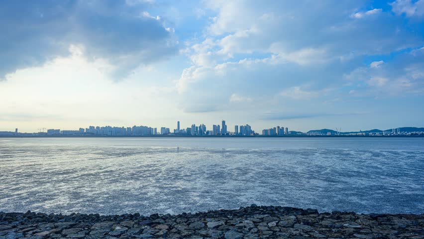 Beautyful Sea Coast timelapse Songdo, korea