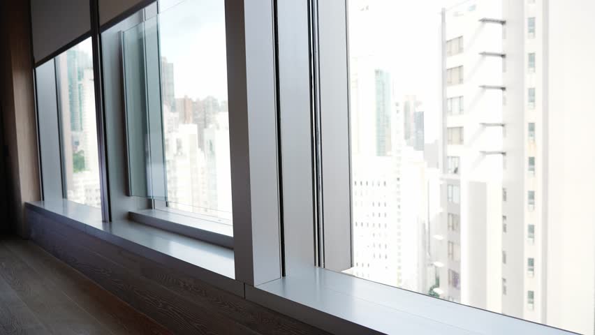 Motorized roller blind opening on big window