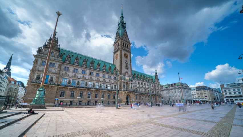 Hamburg town hall main sqaure city time lapse, hyperlapse hamburg town hall, city hall hamburg main sqaure germany city old town in 4K.