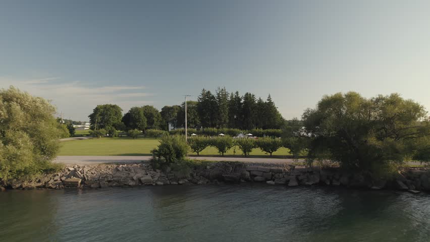 25 Acres of peach and apricot orchards along the shores of Lake Ontario