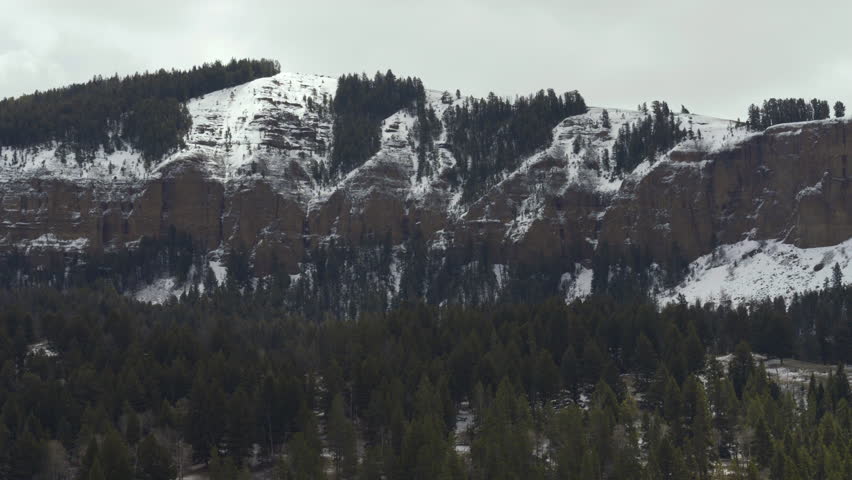 Cinematic shot of scenic landscape in Lamar Valley in Yellowstone National Park, USA