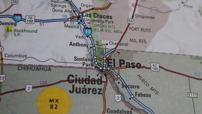 Close up of the USA on a map with El Pase in sharp focus. El Pase on a map

