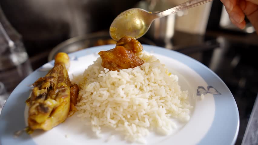 Butter Chicken Tikka Masala Vindaloo. Spicy Curry Indian Food. Butter Chicken For Basmati Rice. Frying Curry In Pan. Chicken Curry Masala. Indian Food Murgh Makhani Dhaba Punjab.Traditional Asia Curry