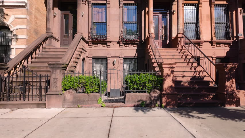 Harlem Brownstones in Mount Morris Park Historic District. Row of Townhouses Manhattan, New York City