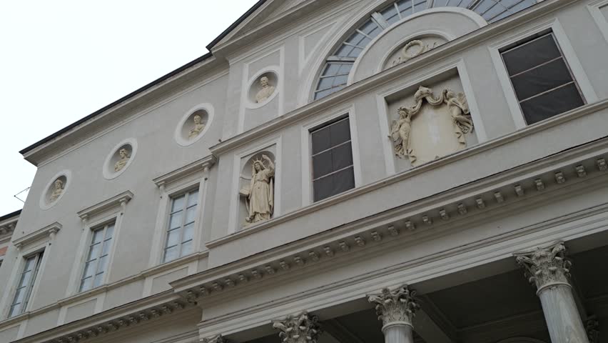 Como, Lombardy - Views of the historic center of the city