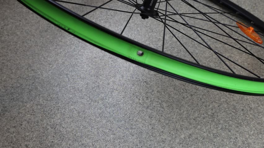 Bicycle rim with rim tape, establisher