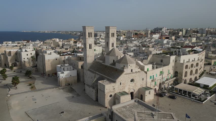 Camera dolly backwards unveiling the Molfetta old city - 25 fps - 4 k