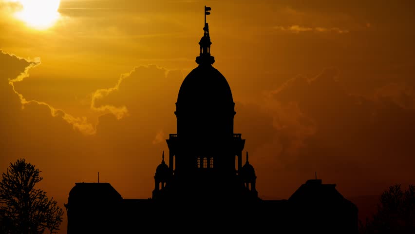 State Capitol of Illinois, Time Lapse at Sunset with Red Sun and Fiery Sky, Springfield, Illinois, USA