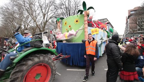 DUSSELDORF, GERMANY – FEBRUARY 11: People celebrate Rosenmontag Karneval or Carnival. February 11, 2013,  Düsseldorf, Germany
