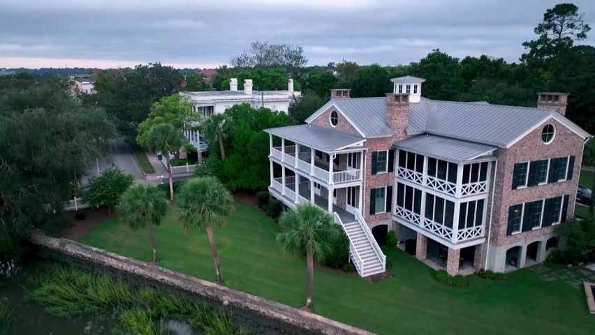 aerial tilt up to reveal beaufort south carolina, sc