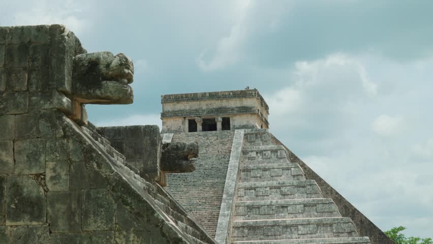 The ancient El Castillo on a gloomy day