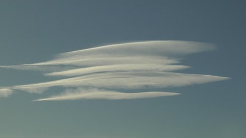 Feathery Lenticulars. Lenticularis with not quite the typical smooth "lens" or almond shape.