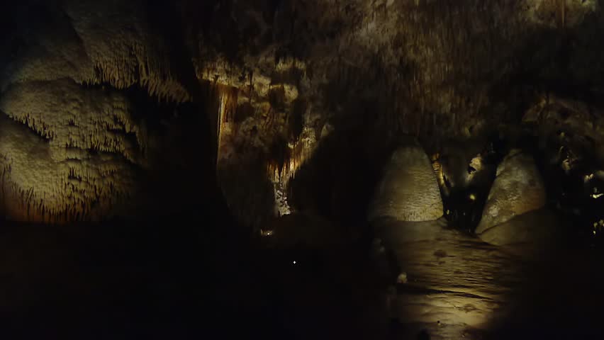 Stalactites Inside The Cave In Carlsbad Caverns National Park, New Mexico - Tilt Up